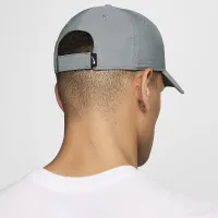 Nike Dri-FIT Club Structuцвет красный Swoosh Cap цвет серый