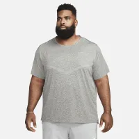 Nike Rise 365 мужские Dri-FIT Short-Sleeve Running Top цвет серый