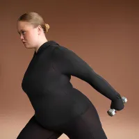 NikeSKIMS Weightless Layers женская Full-Zip Толстовка с капюшоном цвет черный