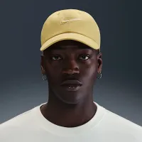 Nike Club Unstructuцвет красный Swoosh Cap Yellow