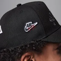 Nike Jordan Big дитячі Signature Curved Brim Cap колір чорний