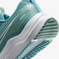 Nike Cosmic Runner Big детские Road Running Кроссовки цвет зеленый