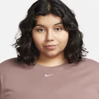Nike Sportswear Essential женская футболка (большие размеры) цвет фиолетовый