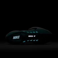 Nike Pegasus Plus чоловічі Road Running Кросівки колір зелений