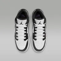 Nike Air Jordan 1 Low SE Big дитячі Кросівки колір білий