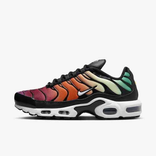 Nike Air Max Plus жіноча Кросівки колір чорний