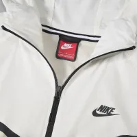 Nike Tech чоловічі Woven Куртка колір коричневий