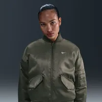 Nike Sportswear женская Therma-FIT Reversible Bomber Куртка цвет зеленый