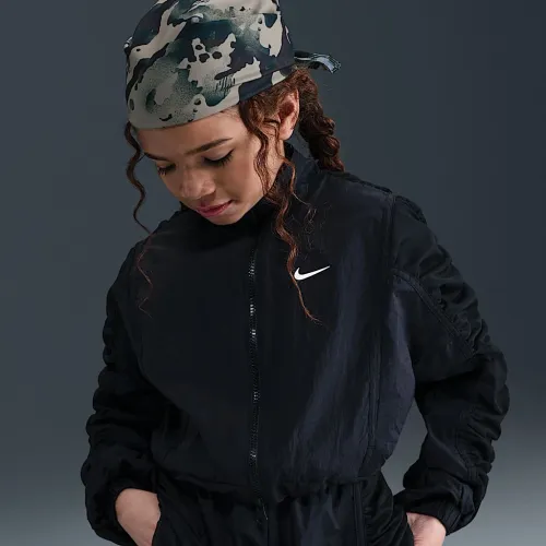Nike Sportswear Girls' Woven Куртка колір чорний