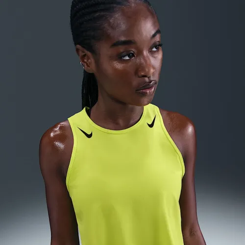 Nike AeroSwift жіноча Dri-FIT ADV Cropped Running Tank Top колір зелений