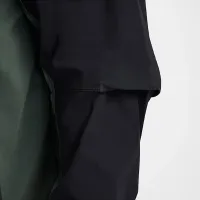 Nike Tech мужские Woven Куртка цвет зеленый