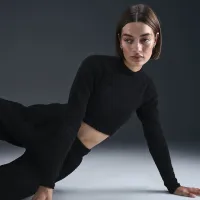 Nike Sportswear Phoenix Cozy Букле женская Tight Long-Sleeve Knit Top цвет черный