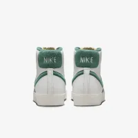 Nike Blazer Mid '77 Premium чоловічі Кросівки колір білий