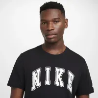 Nike Sportswear Club чоловічі футболка колір чорний