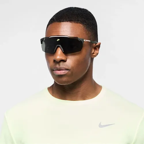 Nike Limitless Shield Sunglasses колір зелений