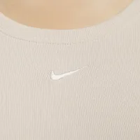 Nike Sportswear Chill Knit жіноча Tight Scoop-Back Short-Sleeve Mini-Rib Top колір коричневий