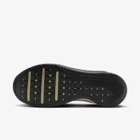 Nike MC Trainer 3 чоловічі для тренування Кросівки колір білий