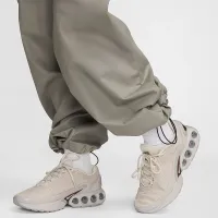 Nike Sportswear Everything Wovens женская Mid-Rise Cargo Pants цвет зеленый