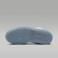 Nike Air Jordan 1 Low SE женская Кроссовки цвет серый