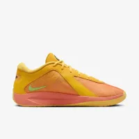 Nike Giannis Freak 6 