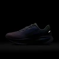 Nike Vomero 18 SE жіноча Road Running Кросівки колір фіолетовий
