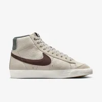 Nike Blazer Mid '77 чоловічі Кросівки колір коричневий
