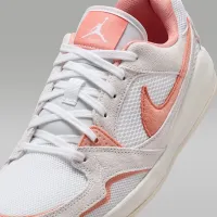 Nike Jordan CMFT Era женская Кроссовки цвет белый
