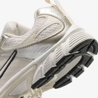 Nike V5 RNR Little детские Кроссовки цвет белый