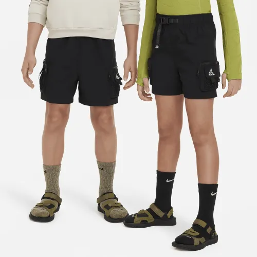 Nike ACG Big дитячі Cargo шорти колір чорний