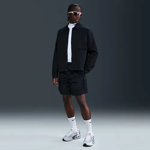 Nike Tech чоловічі Woven Cargo шорти колір чорний