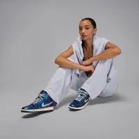 Nike Air Jordan 1 Mid SE женская Кроссовки цвет черный