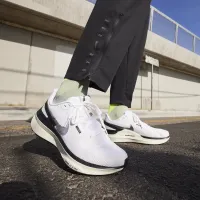 Nike Structure 25 жіноча Road Running Кросівки колір білий