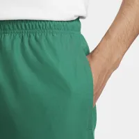 Nike Club чоловічі Woven шорти колір зелений