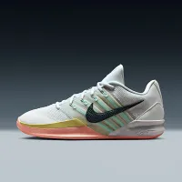 Nike Sabrina 3 