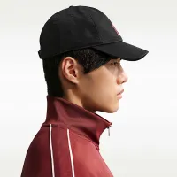 Nike Club Unstructuколір червоний Lunar New Year Cap колір чорний