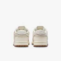 Nike Dunk Low Retro Кросівки колір білий