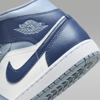 Nike Air Jordan 1 Mid женская Кроссовки цвет белый