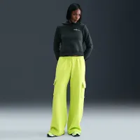Nike Sportswear Phoenix Fleece жіноча Shrunken Толстовка з капюшоном колір зелений