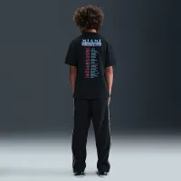 Nike LeBron 