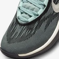 Nike G.T. Cut 2 жіноча баскетбольні Кросівки колір зелений