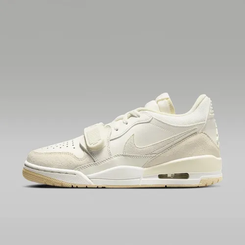 Nike Air Jordan Legacy 312 Low жіноча Кросівки колір білий
