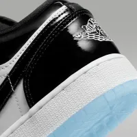 Nike Air Jordan 1 Low SE Big дитячі Кросівки колір білий