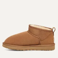 Кросівки Ugg W Classic Ultra Mini 1116109-CHE - Бежеві