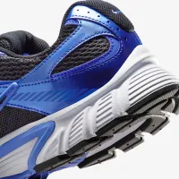 Nike V5 RNR женская Кроссовки with Reflective Accents цвет черный