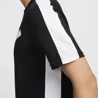 Nike Academy мужские Dri-FIT Short-Sleeve Soccer Top цвет черный
