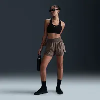 Nike One женская Dri-FIT 2-in-1 шорты цвет коричневый