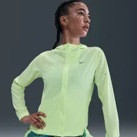 Nike Swift жіноча Repel Packable Running Куртка Yellow