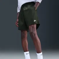Nike Club чоловічі Woven Flow шорти колір зелений