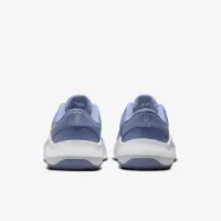 Nike Legend Essential 3 Next Nature чоловічі для тренування Кросівки блакитний
