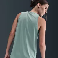 Nike Dri-FIT жіноча тренувальні Tank колір зелений